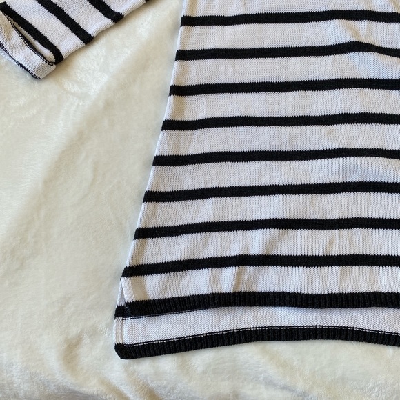 Dynamite 3/4 Length Striped Sweater - Picture 3 of 4